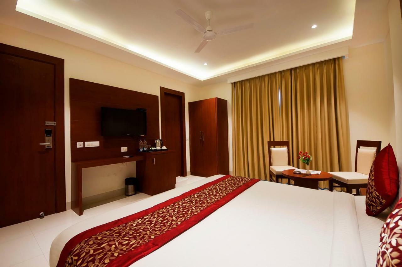 Hotel Z Suites- Delhi Igi Airport Nueva Delhi Exterior foto